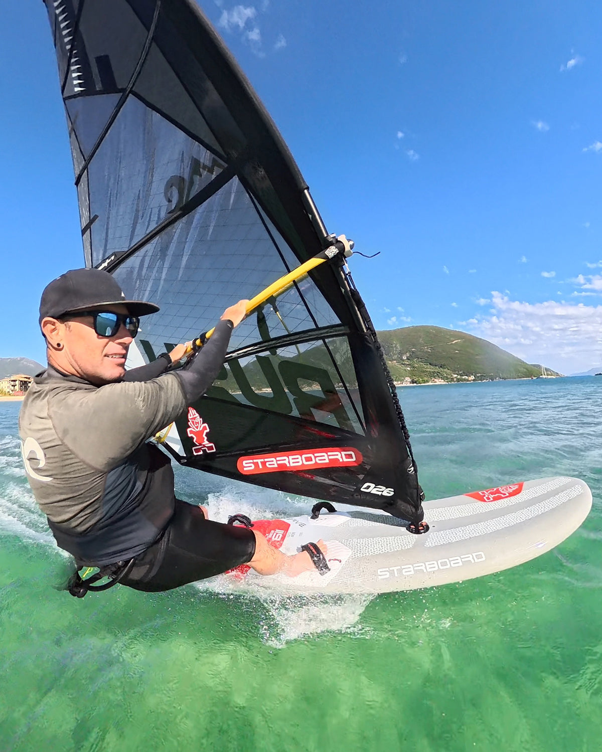 Starboard Carve 2026 Plug & Play – Freeride Windsurf Board