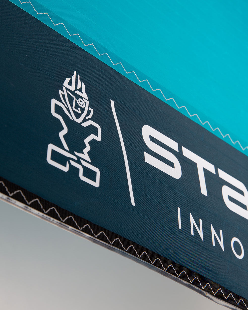 Blue SUP Windsurfing Sail Compact Package bag without mast base