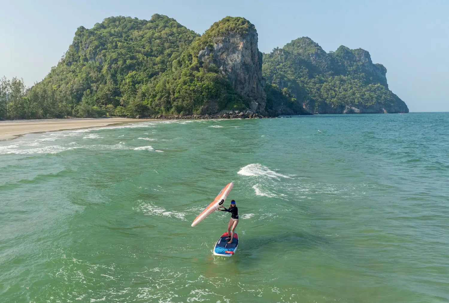 Learn Wing Foiling in Thailand: A Beginner’s Guide