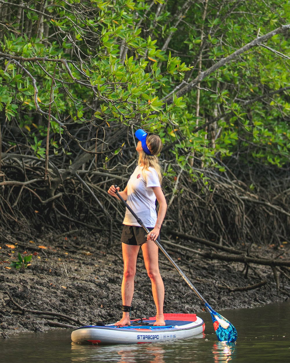 Enduro Tiki Tech Lite Paddle: red blue SUP with white foam core, black leash