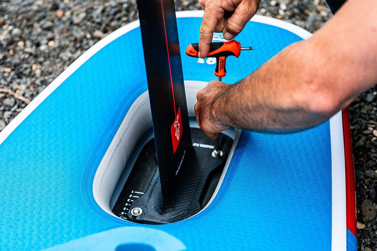 ADJUSTABLE FOIL TRACK