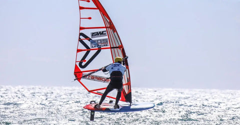 The fastest man in the world on the windfoil: Matteo Iachino