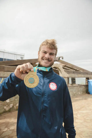 Zane Schweitzer is 2023 Pan Am SUP Surf Champion